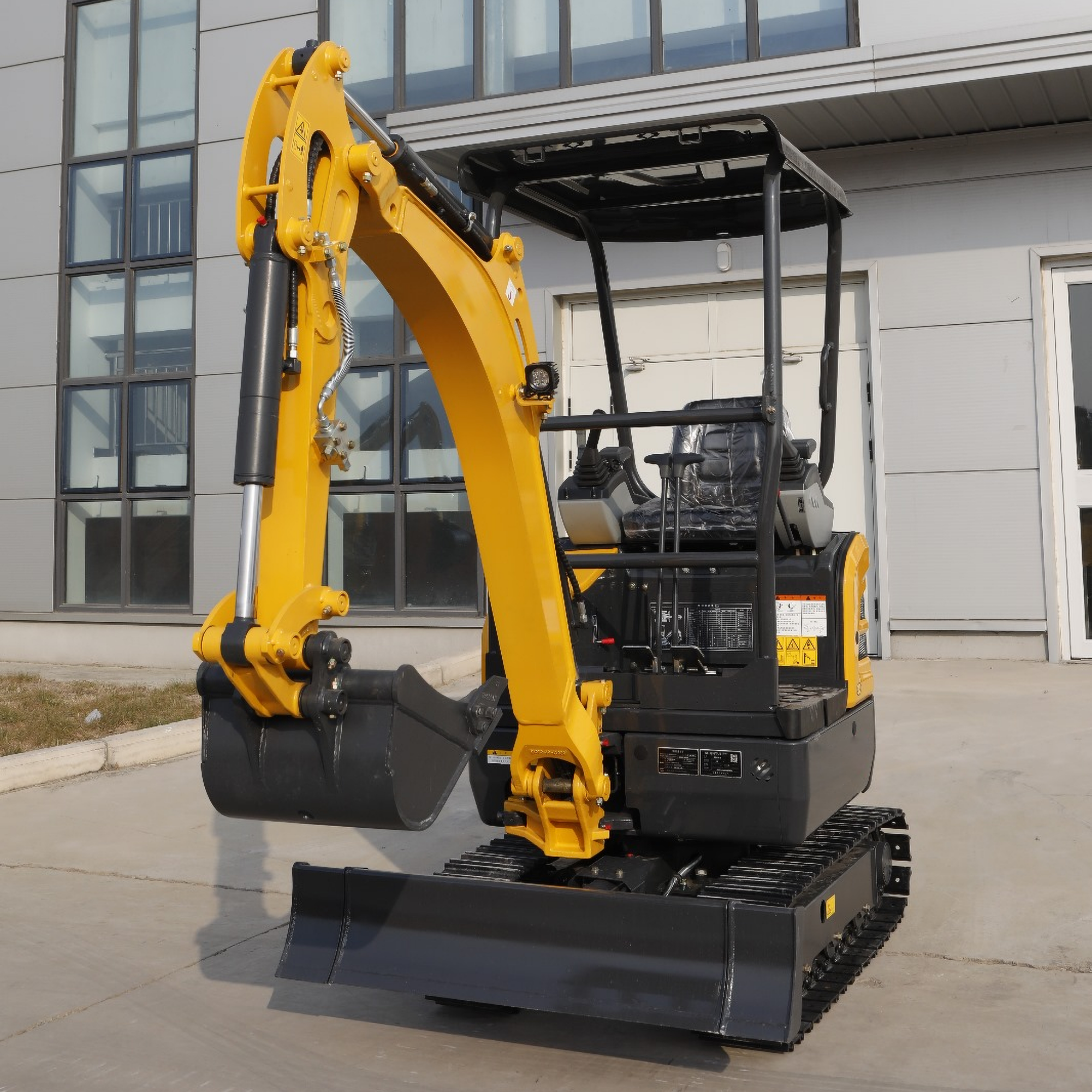 EX18